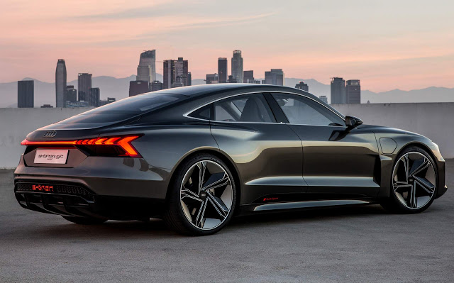 Audi e-Tron GT: conceito elétrico apresentado em LA