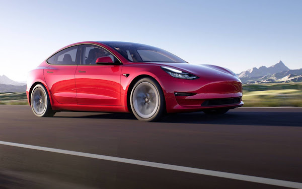 Tesla Model 3 próximo de superar o Golf como carro mais vendido da Europa